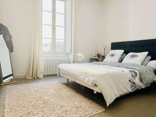 Maison - À vendre - 317 m² - LAVAL | The Door Man