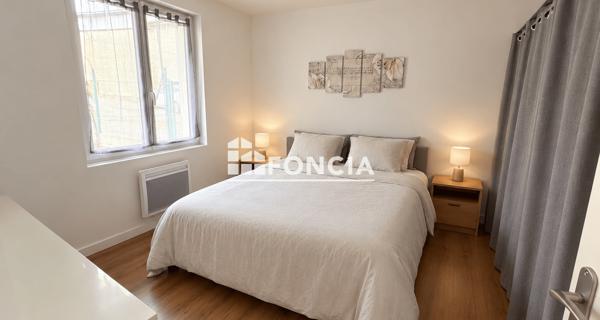Location Appartement 4 pièces 78.31 m² - Nancras 17600