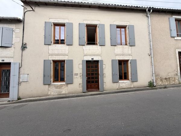 Maison à louer |  Mauzé-sur-le-Mignon |  3 pièces | 83 m²