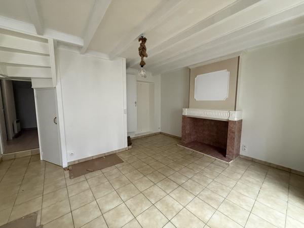 Maison à louer |  Mauzé-sur-le-Mignon |  3 pièces | 83 m²