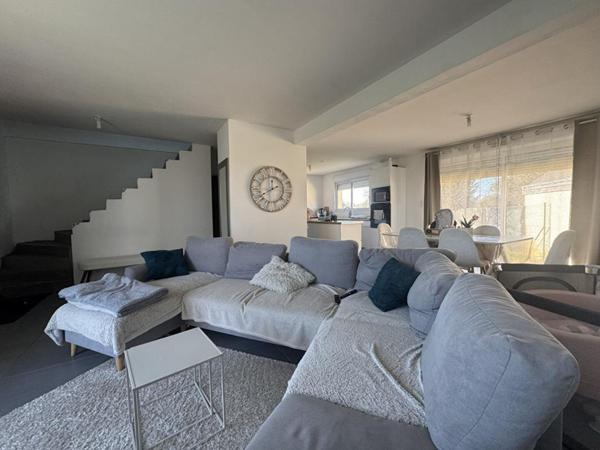 EXCLUSIVITE A VENDRE Chambray Les Tours Maison de 2018 5 pièces100 m2