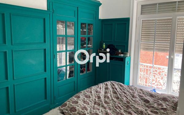 Appartement à vendre    2 pièces • 72 m2 Tourcoing