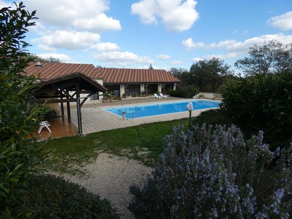 Ensemble immobilier de caractère en Dordogne
