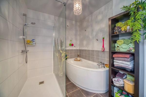 Vente Maison 7 pièces 142 m2 à Tresserve