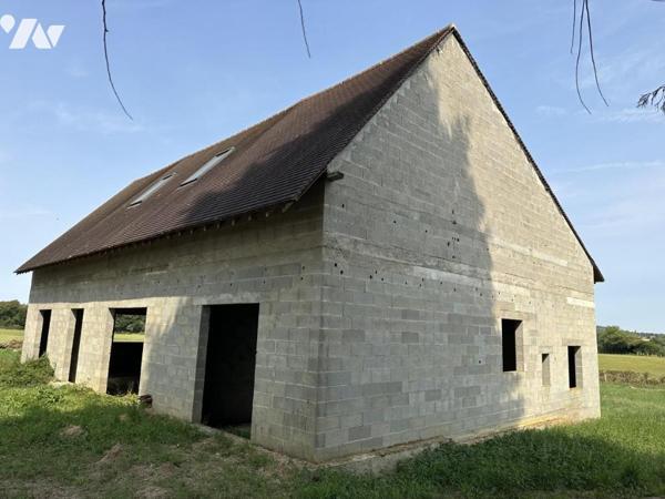 SAINT GERMAIN DE LA COUDRE - MAISON EN CONSTRUCTION SUR DOMAINE DE 2 HECTARES