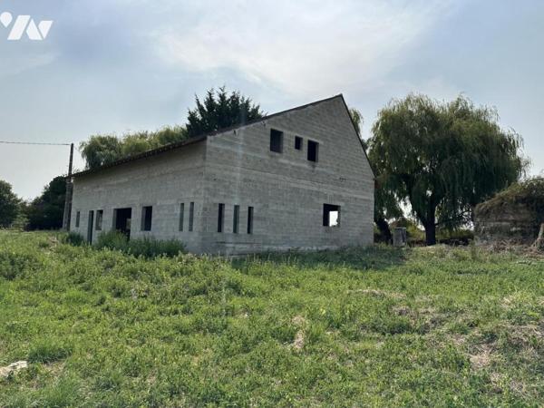 SAINT GERMAIN DE LA COUDRE - MAISON EN CONSTRUCTION SUR DOMAINE DE 2 HECTARES
