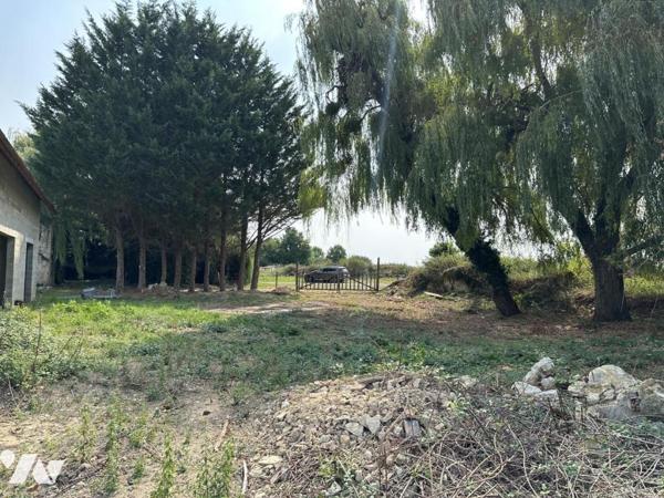 SAINT GERMAIN DE LA COUDRE - MAISON EN CONSTRUCTION SUR DOMAINE DE 2 HECTARES