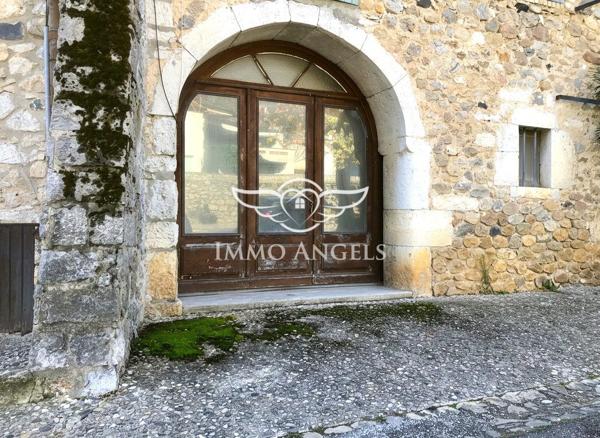 Projet de rénovation – Ensemble en pierre à Vogüé