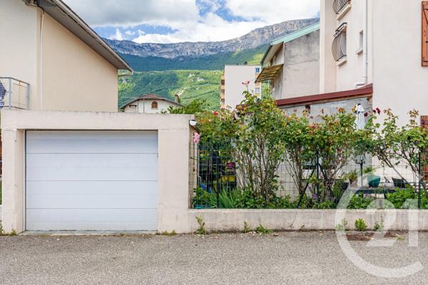 Maison à vendre  5 pièces - 96,17 m 2   LE PONT DE CLAIX  - 38