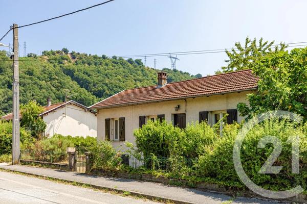 Maison à vendre  5 pièces - 96,17 m 2   LE PONT DE CLAIX  - 38