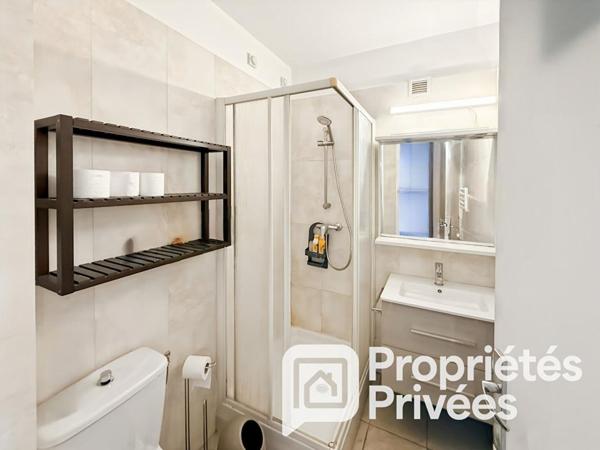 STUDIO  Meublée  Hippodrome / Plages