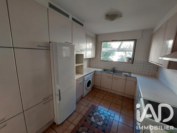 Location appartement 3 pièces 113 m² Nîmes