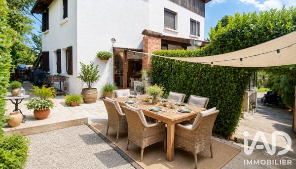 Maison à vendre 5 pièces 116 m² Sarrouilles