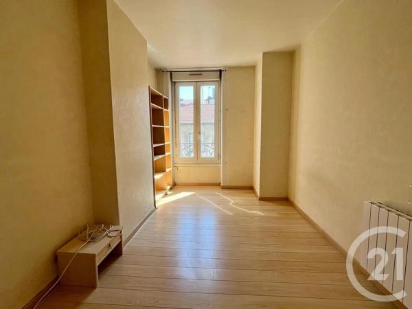 Appartement F3 à vendre  3 pièces - 65 m 2   ST ETIENNE  - 42