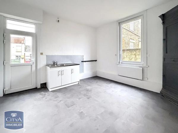 Maison à louer 1 pièce 41.44m² Feignies (59750)