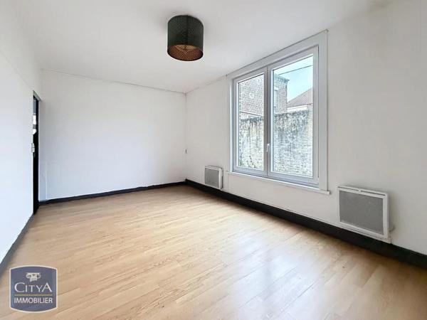 Maison à louer 1 pièce 41.44m² Feignies (59750)