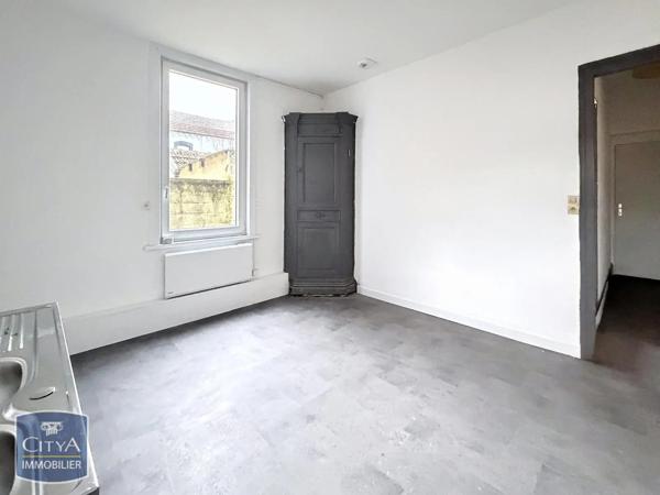 Maison à louer 1 pièce 41.44m² Feignies (59750)