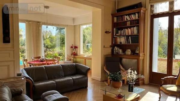 Achat - Maison Saint-Étienne-de-Chigny 37230 7 pièces 210 m 2 3200 m 2