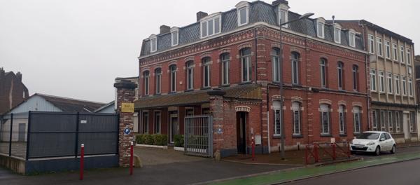 À vendre - Immeuble 1400 m² situé à Douai (59500)