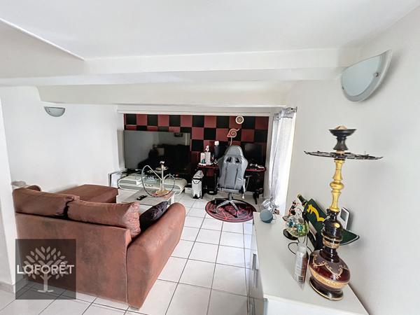 Location appartement Salon-de-Provence - 2 pièce(s) - 55 m² - 680 €/mois