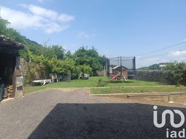 Maison 5 pièces de 100 m² à Serrières (07340)