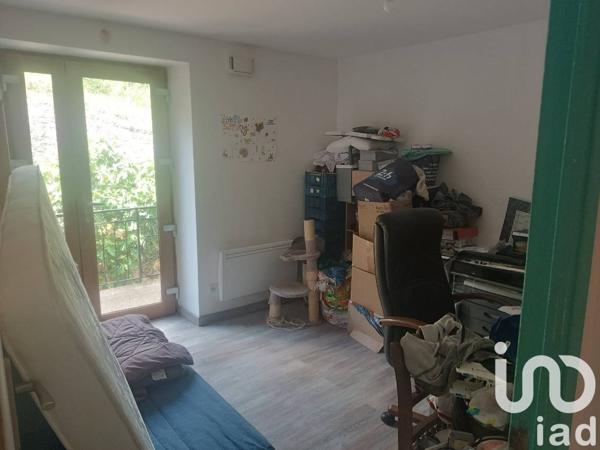 Maison 5 pièces de 100 m² à Serrières (07340)