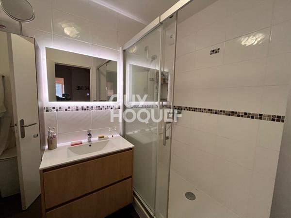 Appartement 3 pièce(s) 60 m2 entièrement rénové