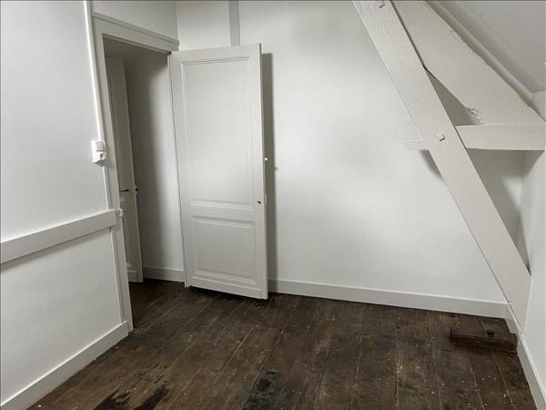 Appartement à louer |  CHALAIS |  3 pièces | 73 m²