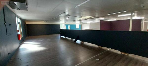 Local Professionnel et commercial à vendre à Saint-James dans la Manche (50240), ref : 12541/2210