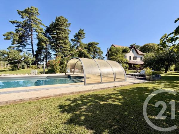 Maison à vendre  8 pièces - 276,91 m 2   YENNE  - 73