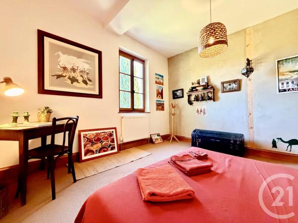 Maison à vendre  8 pièces - 276,91 m 2   YENNE  - 73