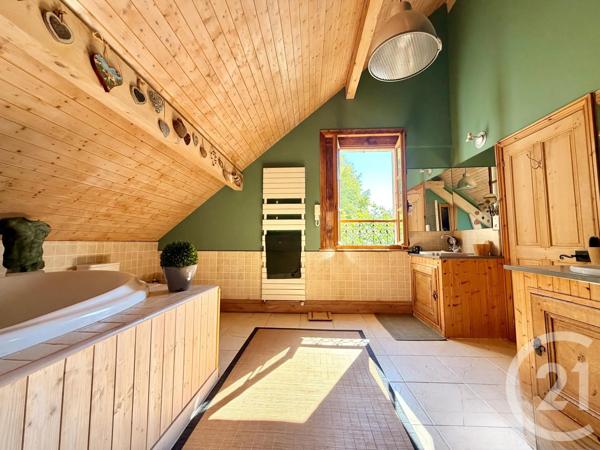 Maison à vendre  8 pièces - 276,91 m 2   YENNE  - 73