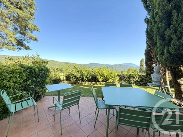 Maison à vendre  8 pièces - 276,91 m 2   YENNE  - 73