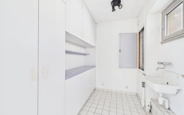 Appartement à vendre    3 pièces • 148,14 m2 Strasbourg