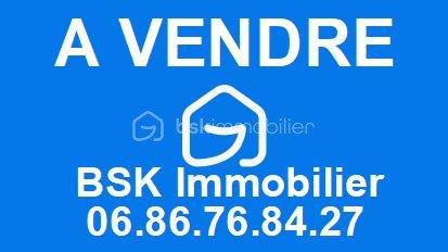 Local d activites de 70 m²