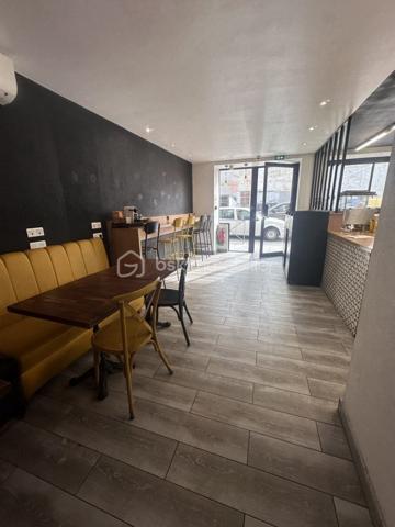 Local d activites de 70 m²