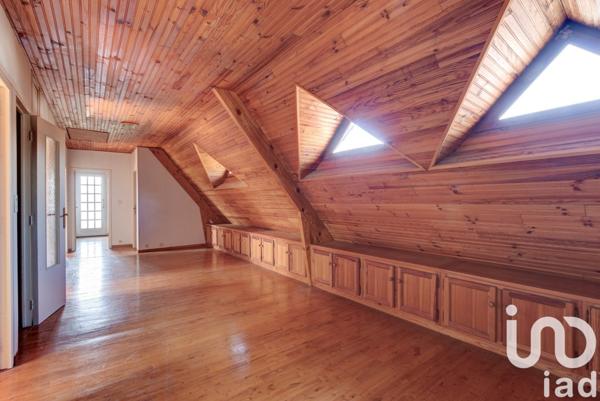 Maison 6 pièces de 147 m² à Le Grand-Quevilly (76120)