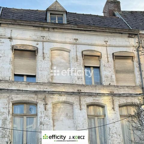 Immeuble 9 pièces - 126 m²