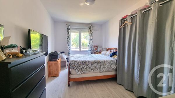 Appartement F3 à vendre  3 pièces - 75,74 m2 ST OUEN L AUMONE - 95