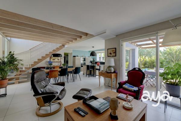 Maison contemporaine au calme - Vie de plain-pied