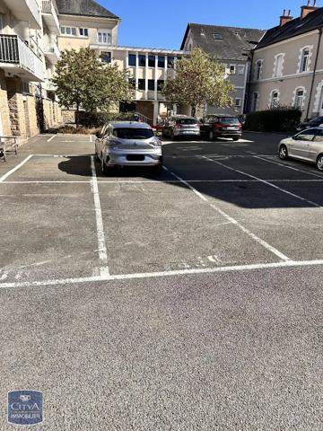Parking à louer Laval (53000)