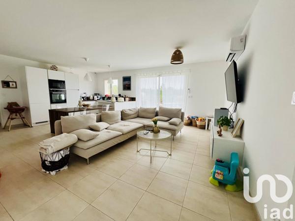 Maison à vendre 4 pièces 92 m² Villemoustaussou