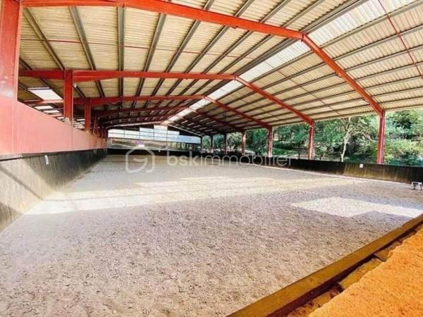 Propriete equestre de 165 m²