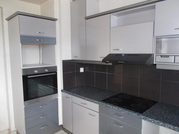 APPARTEMENT T4 DE 88 M2 AVEC BALCON ET GARAGE