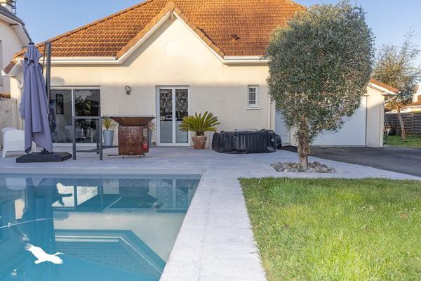 Maison à vendre |  Pau |  4 pièces | 119 m²