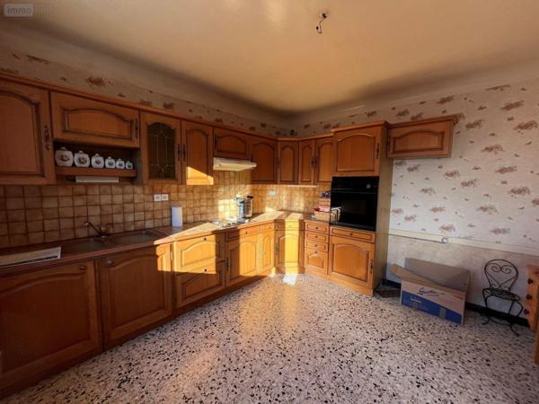 Maison de ville à vendre à Montceau-les-Mines en Saône-et-Loire (71300), ref : 063/1465   
Bellevue