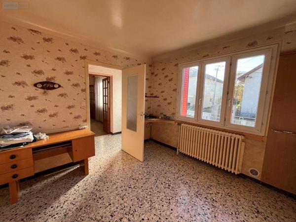 Maison de ville à vendre à Montceau-les-Mines en Saône-et-Loire (71300), ref : 063/1465   
Bellevue