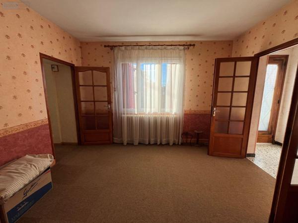 Maison de ville à vendre à Montceau-les-Mines en Saône-et-Loire (71300), ref : 063/1465   
Bellevue