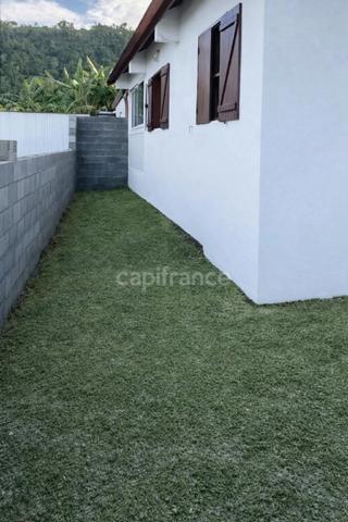 Maison à vendre 4 pièces SAINT JOSEPH (974)