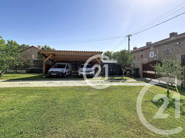 Maison à vendre  4 pièces - 146,77 m 2   SALIN DE GIRAUD  - 13